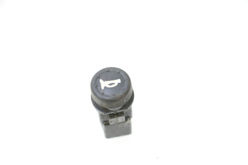 photo de HORN SWITCH PIAGGIO ZIP 4T 50 (2018 - 2020) - Main view