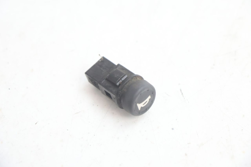 photo de HORN SWITCH PIAGGIO ZIP IGET 4T 50 (2021 - 2023) - Component detail