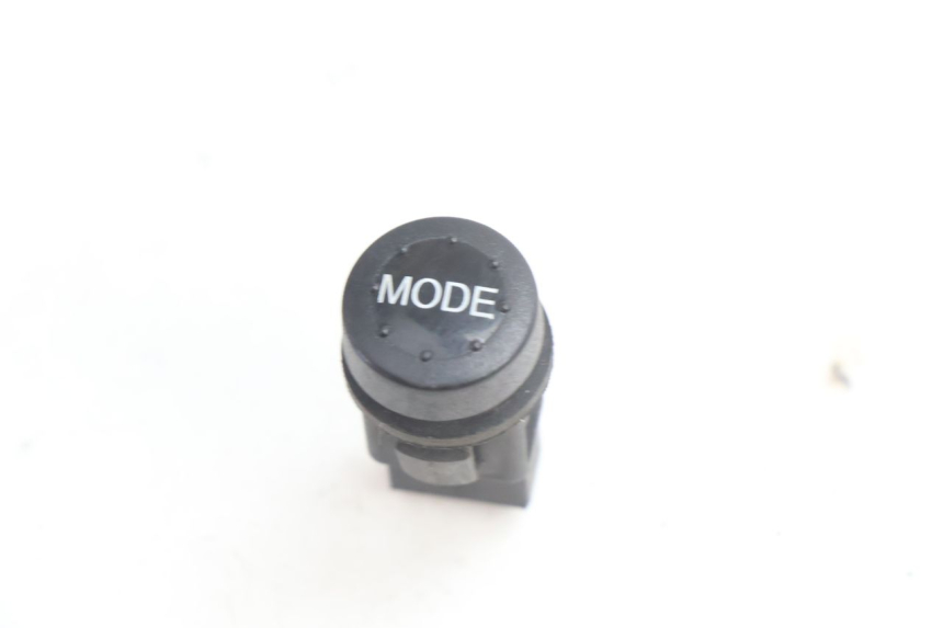 photo de SWITCH PIAGGIO LIBERTY IGET 4T 50 (2021 - 2025) - Main view