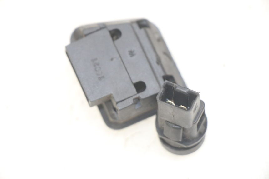 photo de COMMODO PIAGGIO MEDLEY 125 (2016 - 2023) - Technical close-up