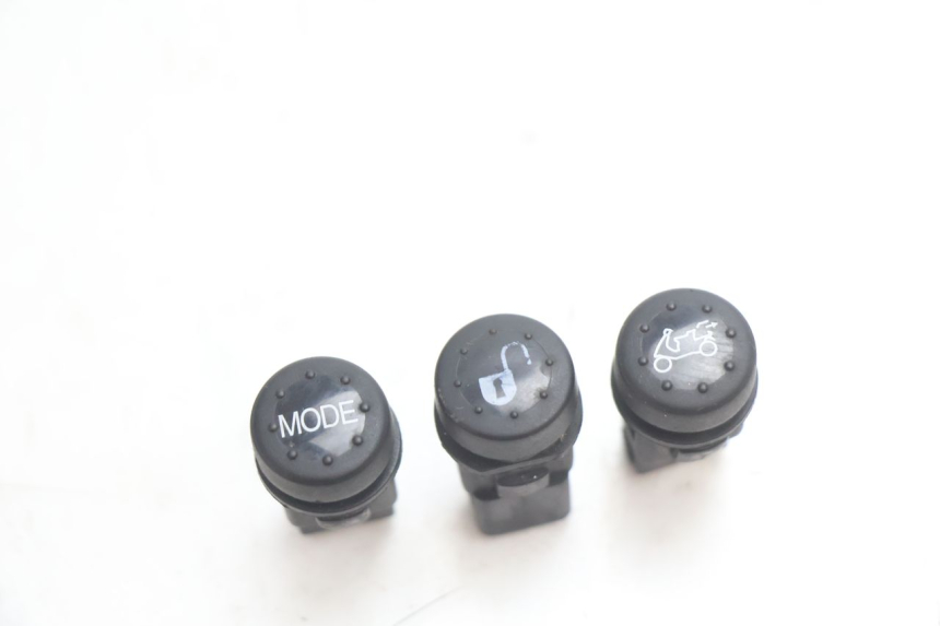 photo de SWITCH PIAGGIO MP3 LT 300 (2010 - 2016) - Component detail
