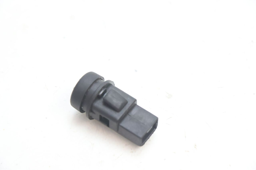 photo de HANDLEBAR SWITCH PIAGGIO MP3 LT 400 (2007 - 2012) - Zoom on usage condition