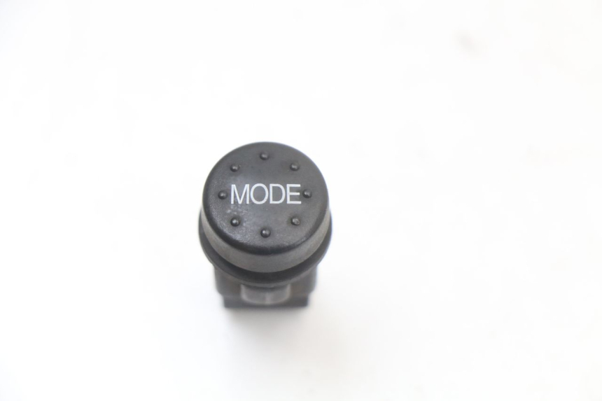 photo de HANDLEBAR SWITCH PIAGGIO MP3 125 (2006 - 2014) - Component detail