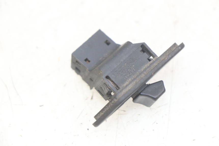 photo de HEADLIGHT SWITCH HONDA FES PANTHEON 2T 125 (1998 - 2002) - Component detail