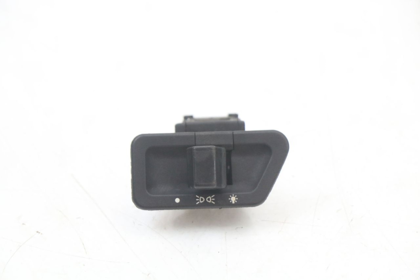 photo de HEADLIGHT SWITCH HONDA FES PANTHEON 2T 125 (1998 - 2002) - Main view