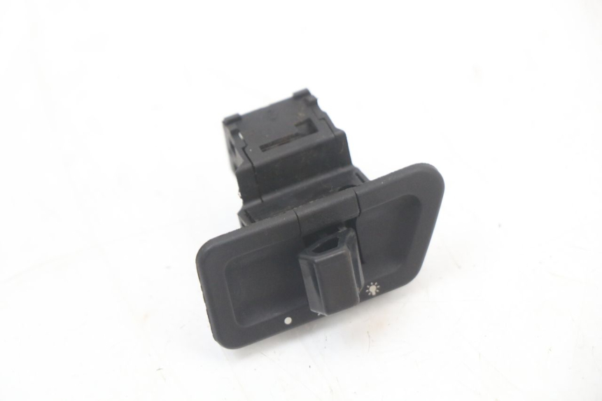 photo de HEADLIGHT SWITCH HONDA FES PANTHEON 2T 125 (1998 - 2002) - Component detail