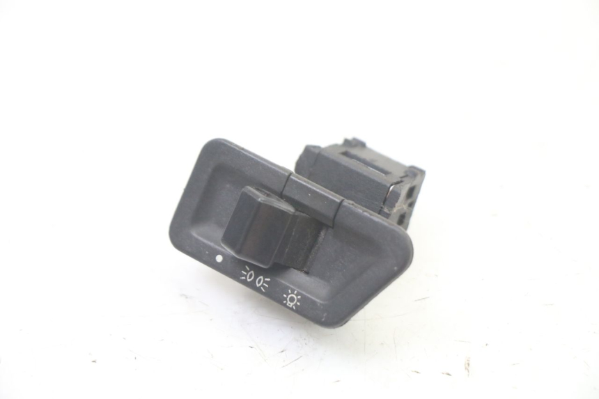 photo de HEADLIGHT SWITCH SYM FIDDLE 125 (2008 - 2010) - Component detail