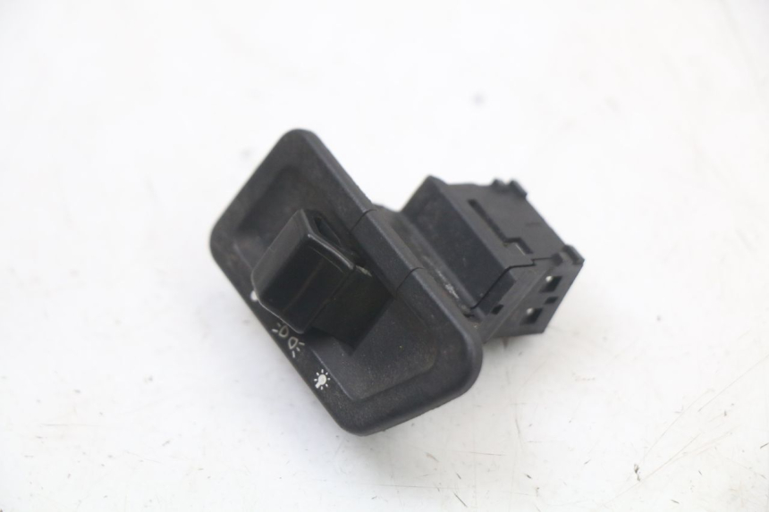 photo de HEADLIGHT SWITCH HONDA NES AROBASE 125 (2000 - 2003) - Component detail