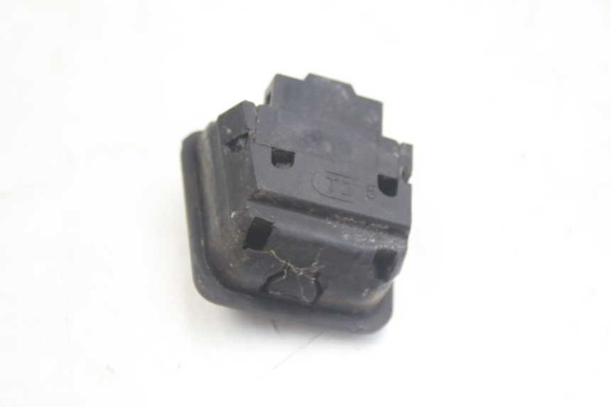 photo de HEADLIGHT SWITCH SYM ORBIT 2 4T 50 (2018 - 2022) - Zoom on usage condition