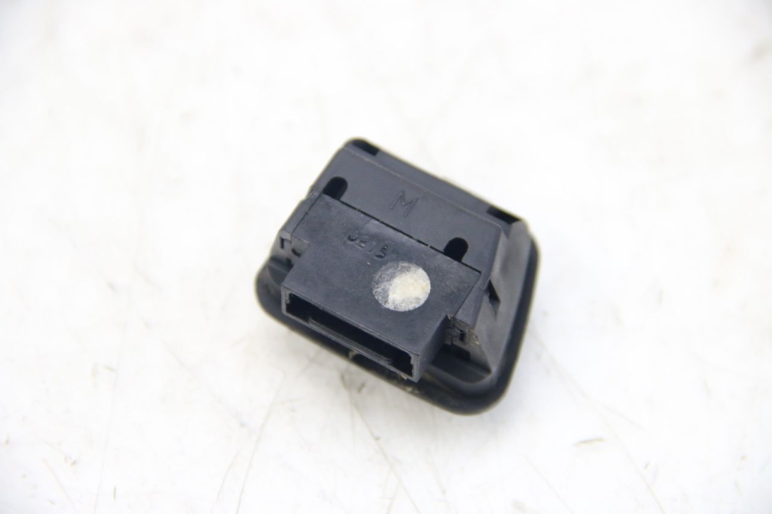 photo de HEADLIGHT SWITCH GILERA RUNNER SP 50 (2009 - 2017) - Component detail
