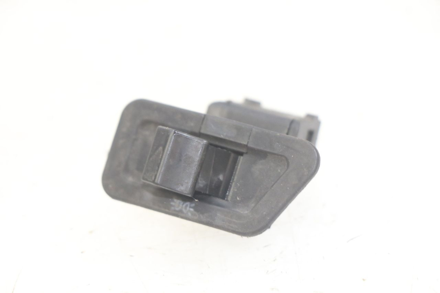 photo de HEADLIGHT SWITCH YIYING YY125T 125 (2006 - 2014) - Main view