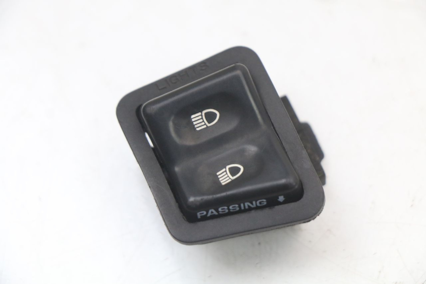 photo de HEADLIGHT SWITCH SYM FIDDLE 3 III 50 (2014 - 2020) - Main view