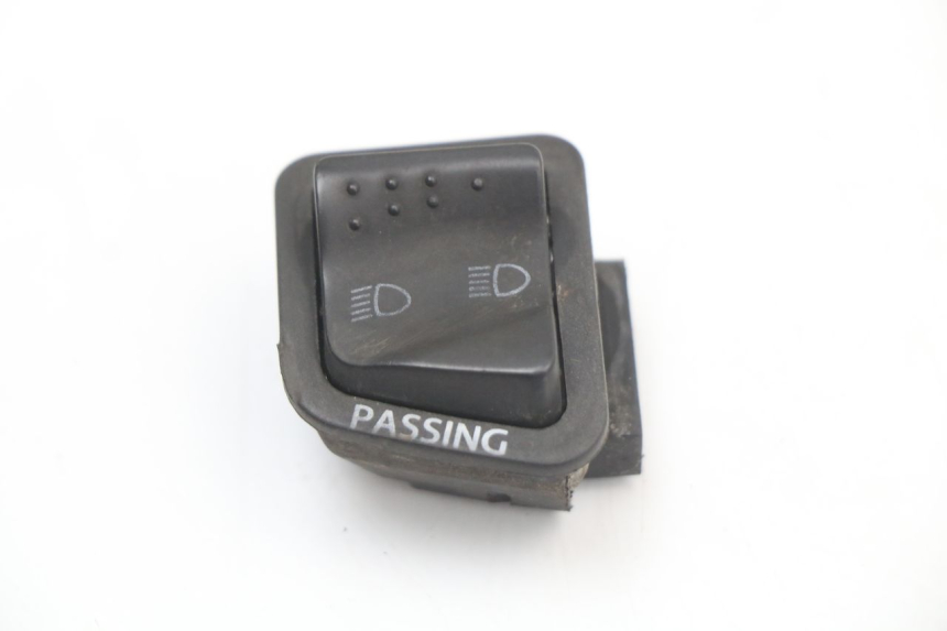 photo de HEADLIGHT SWITCH PIAGGIO LIBERTY 4T 50 (2018 - 2021) - Main view