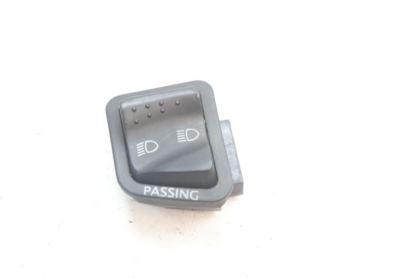 photo de HEADLIGHT SWITCH PIAGGIO LIBERTY IGET 4T 50 (2021 - 2025) - Main view