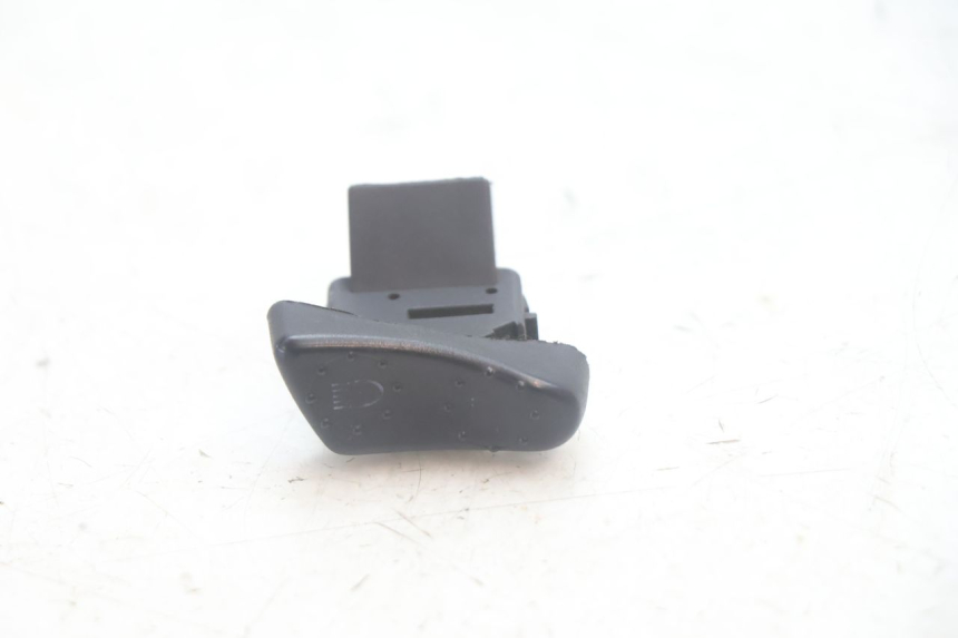 photo de HEADLIGHT SWITCH PIAGGIO LIBERTY 50 (1998 - 2003) - Main view