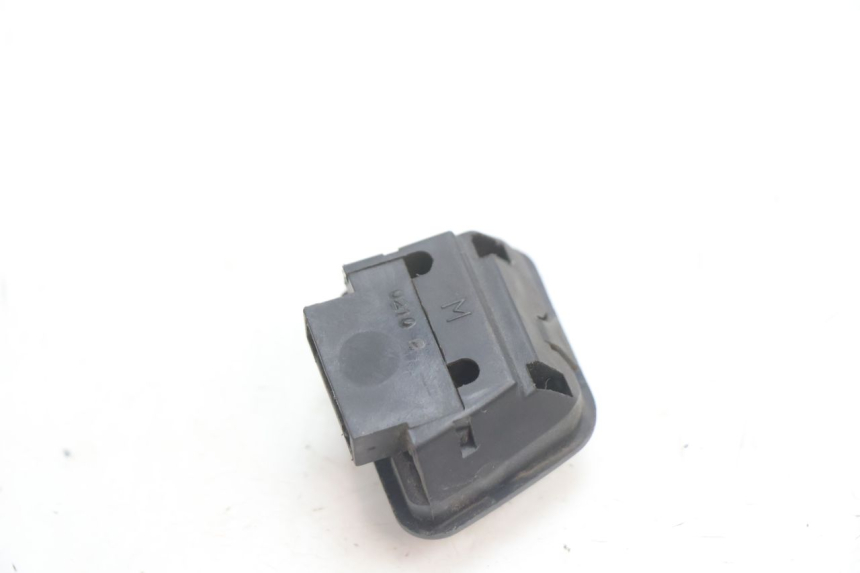 photo de HEADLIGHT SWITCH PIAGGIO MP3 LT 300 (2010 - 2016) - Alternative perspective