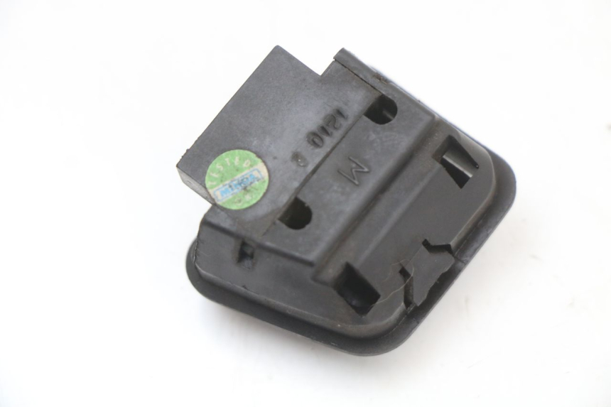 photo de HEADLIGHT SWITCH PIAGGIO MP3 125 (2006 - 2014) - Alternative perspective