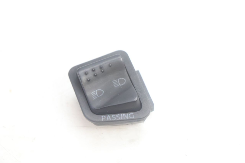photo de HEADLIGHT SWITCH PIAGGIO MP3 500 (2016 - 2018) - Main view