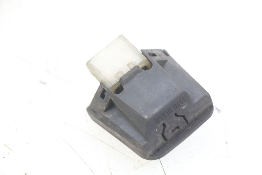 photo de HEADLIGHT HIGH BEAM SWITCH HONDA NHX LEAD 110 (2008 - 2010) - Component detail