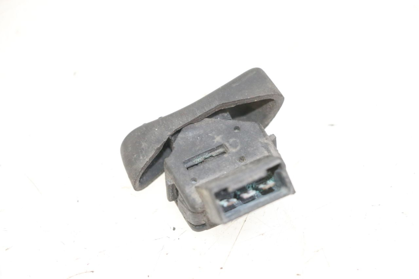 photo de HEADLIGHT SWITCH PIAGGIO VESPA GRANTURISMO 200 (2004 - 2005) - Zoom on usage condition