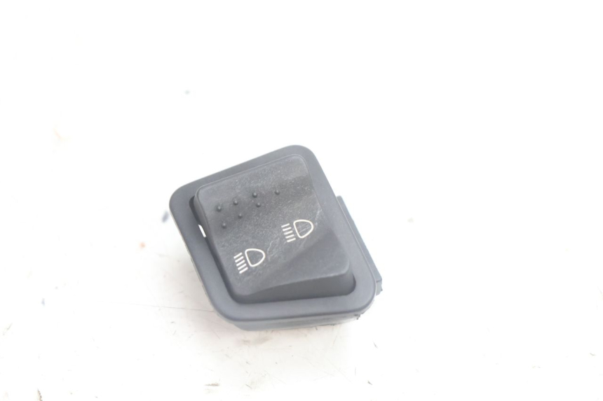 photo de HEADLIGHT HIGH BEAM SWITCH APRILIA SR 2T 50 (2012 - 2017) - Main view