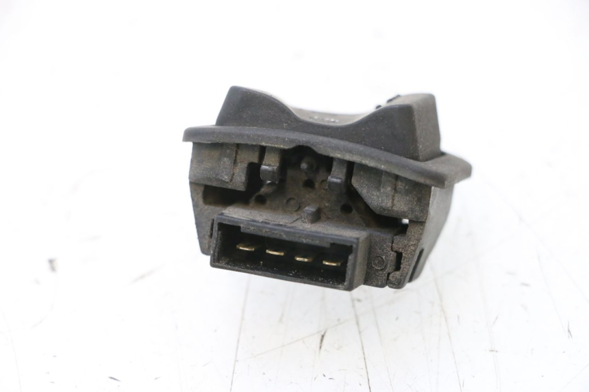 photo de HEADLIGHT SWITCH APRILIA SR MOTARD 50 (2012 - 2018) - Zoom on usage condition
