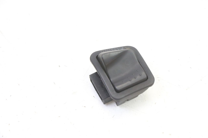 photo de HEADLIGHT SWITCH PIAGGIO SUPER LX 125 (2000 - 2003) - Component detail