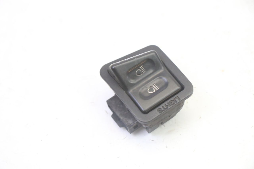 photo de HEADLIGHT HIGH BEAM SWITCH PEUGEOT TWEET 4T 50 (2018 - 2022) - Component detail
