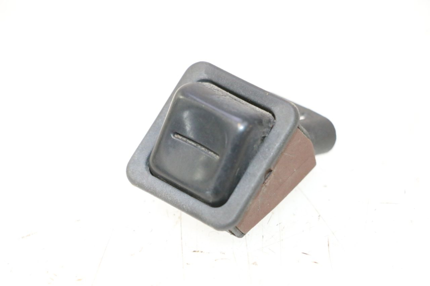 photo de HEADLIGHT SWITCH PIAGGIO TYPHOON 50 (2000 - 2009) - Main view