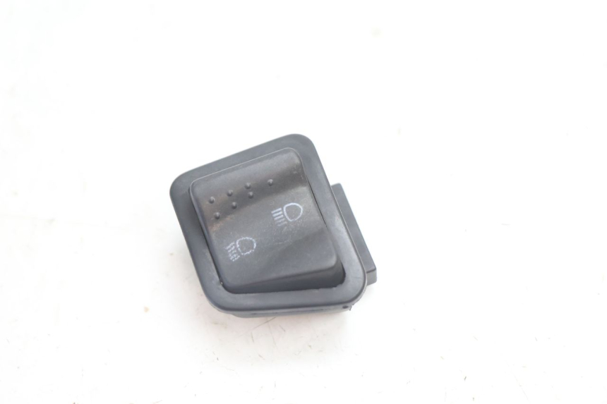photo de HEADLIGHT SWITCH PIAGGIO TYPHOON 50 (2000 - 2009) - Main view