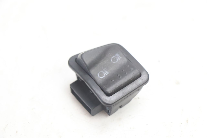 photo de HEADLIGHT SWITCH PIAGGIO TYPHOON 50 (2000 - 2009) - Component detail