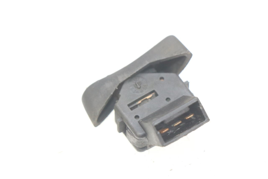 photo de HEADLIGHT HIGH BEAM SWITCH PIAGGIO VESPA LX 2T 50 (2005 - 2013) - Zoom on usage condition