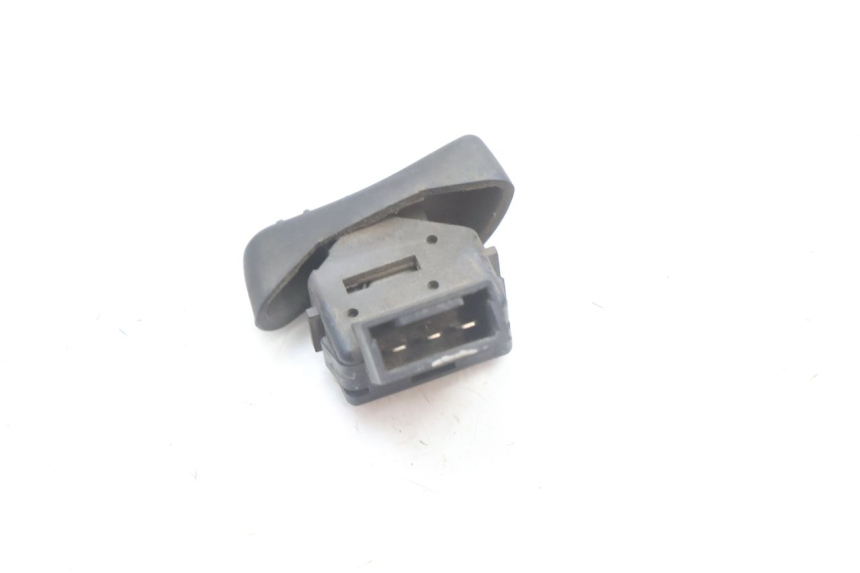 photo de HEADLIGHT HIGH BEAM SWITCH PIAGGIO VESPA S 2T 50 (2007 - 2014) - Technical close-up