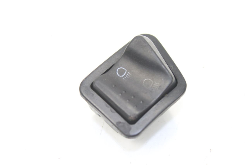 photo de HEADLIGHT HIGH BEAM SWITCH PIAGGIO ZIP 2T 50 (2009 - 2019) - Main view