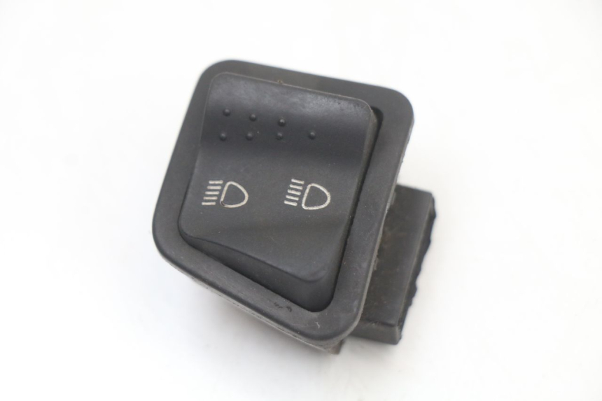 photo de HEADLIGHT HIGH BEAM SWITCH PIAGGIO ZIP 4T 50 (2018 - 2020) - Main view