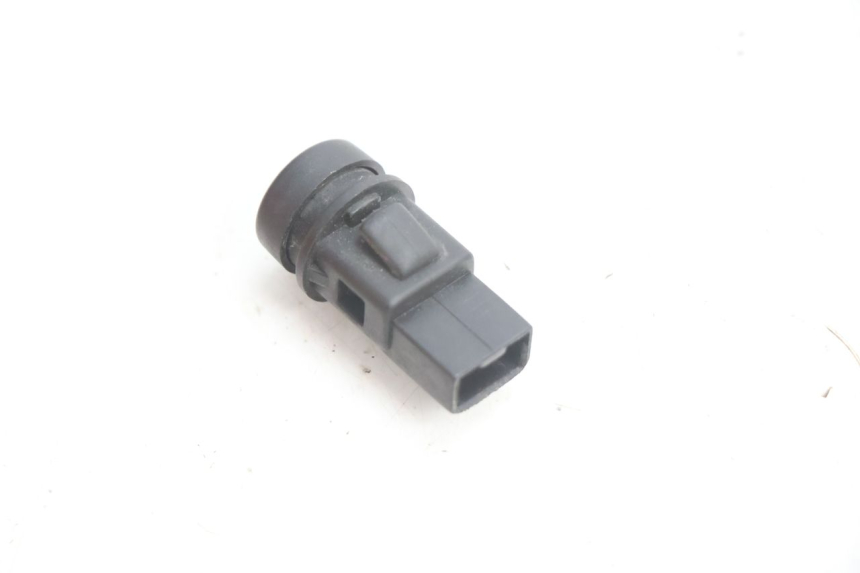photo de SWITCH PIAGGIO X8 STREET 125 (2006 - 2007) - Zoom on usage condition