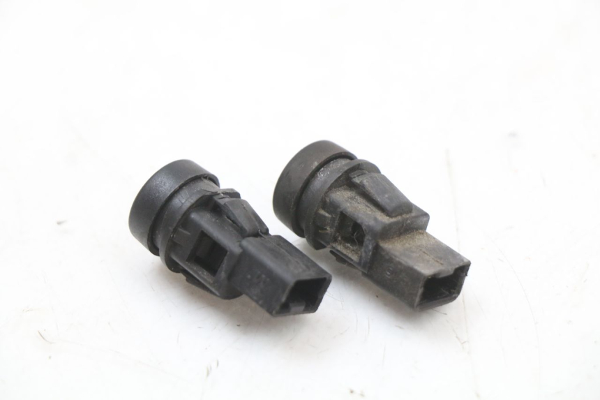 photo de SWITCH PIAGGIO XEVO - X EVO 125 (2007 - 2017) - Zoom on usage condition