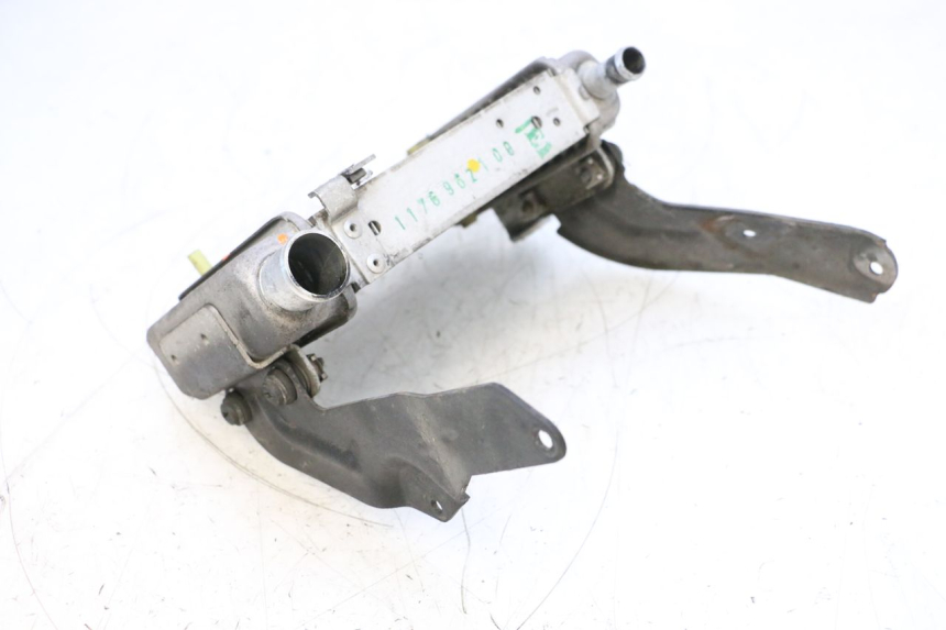 photo de COMPRESSOR PEUGEOT SATELIS COMPRESSOR K15 125 (2006 - 2009) - High-resolution close-up