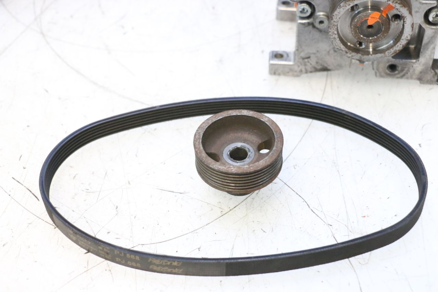 photo de COMPRESSOR PEUGEOT SATELIS COMPRESSOR K15 125 (2006 - 2009) - Main view