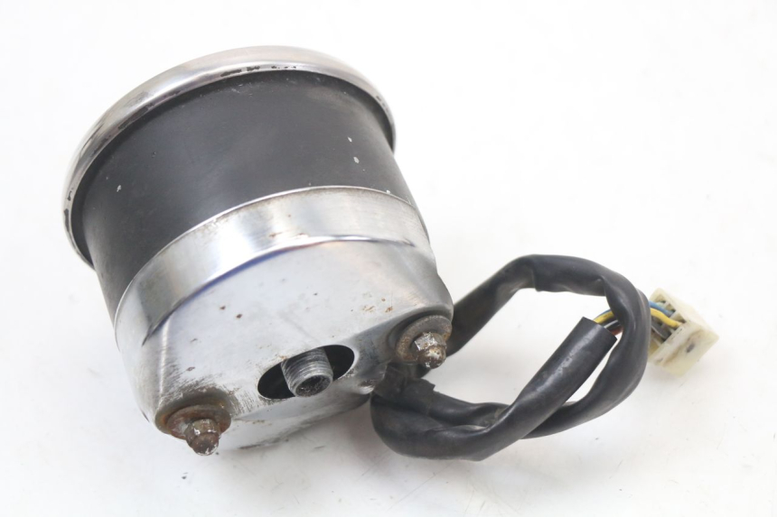 photo de TACHOMETER SUZUKI GN 125 (1997 - 2000) - Zoom on usage condition