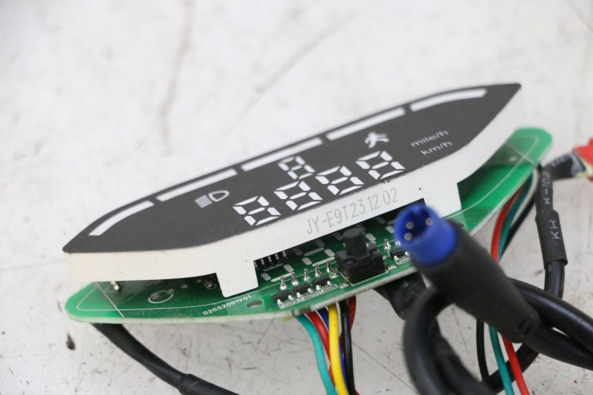 photo de SPEEDOMETER URBANGLIDE 100XS 1 - Additional view of the item