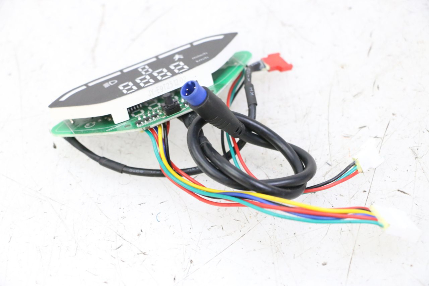 photo de SPEEDOMETER URBANGLIDE 100XS 1 - Markings and original references