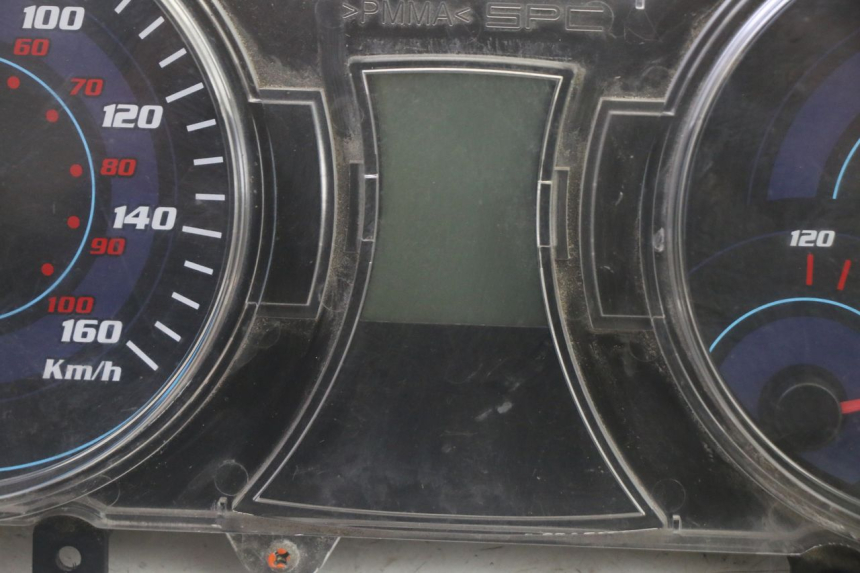 photo de SPEEDOMETER ADIVA AD3 300 (2014 - 2020) - Zoom on usage condition