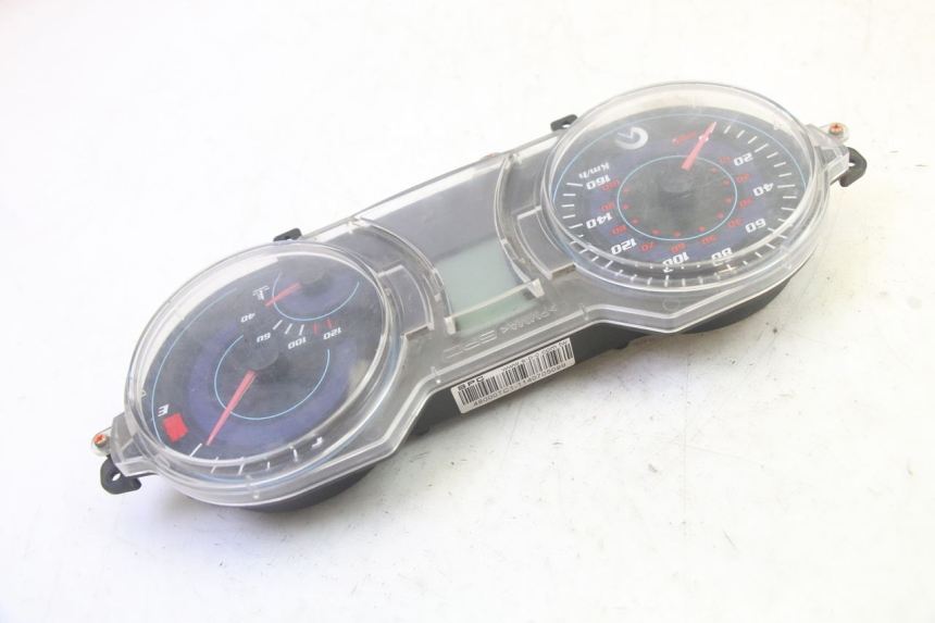 photo de SPEEDOMETER ADIVA AD3 300 (2014 - 2020) - Fixing points details