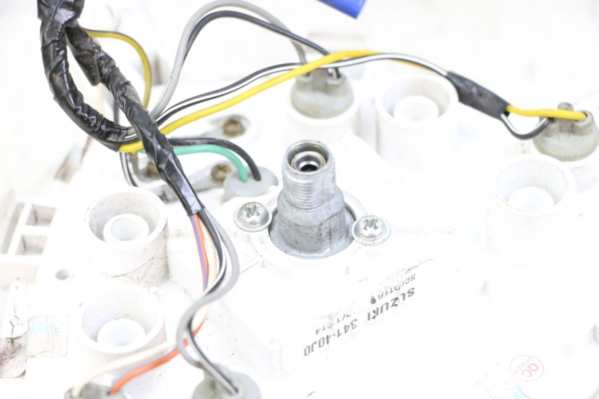 photo de SPEEDOMETER SUZUKI ADDRESS 110 (2015 - 2020) - Surface and material condition