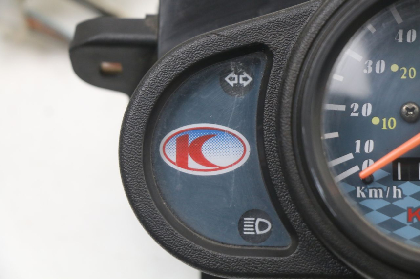 photo de SPEEDOMETER KYMCO AGILITY 4T 50 (2018 - 2022) - Zoom on usage condition