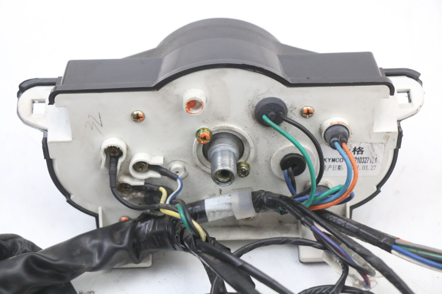 photo de SPEEDOMETER KYMCO AGILITY 4T 50 (2018 - 2022) - Surface and material condition