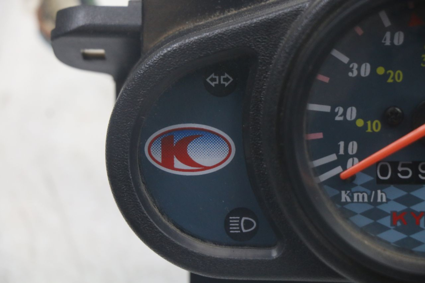 photo de SPEEDOMETER KYMCO AGILITY 4T 50 (2018 - 2022) - Zoom on usage condition