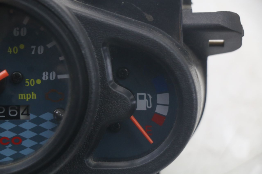 photo de SPEEDOMETER KYMCO AGILITY 4T 50 (2018 - 2022) - Technical close-up