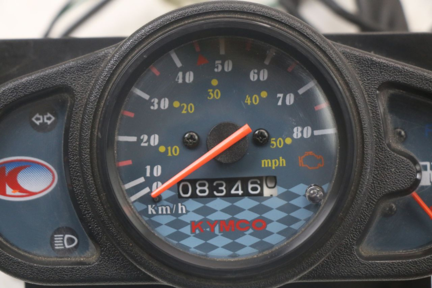 photo de SPEEDOMETER KYMCO AGILITY 4T 50 (2018 - 2022) - Alternative perspective